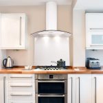 Extractor hood: ideas and pictures