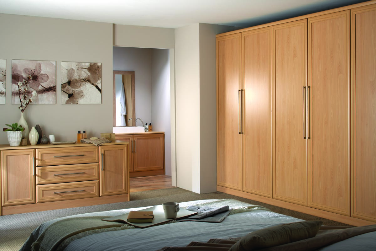 High-quality pieces of furniture with tasteful flair: Beech bedroom