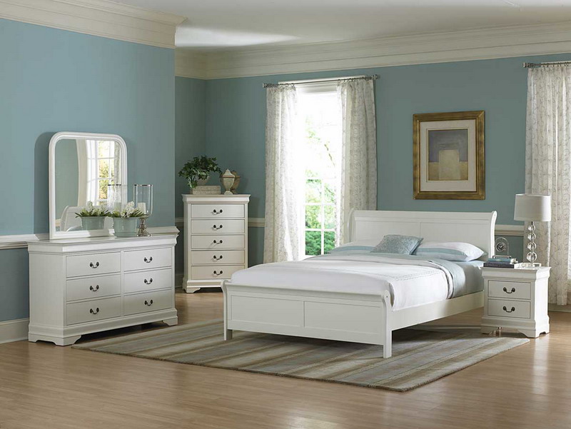 For a bright and friendly room atmosphere: bedroom white furniture sets