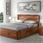 Warmth, coziness and authenticity in one: Solid wood beds