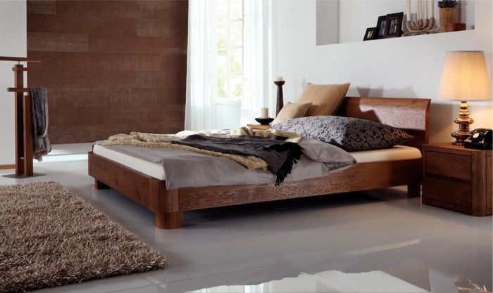1105 Hasena Condo - Lisio Solid Oak Bed | I want this
