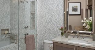 Before and After: 20 Incredible Small Bathroom Makeovers