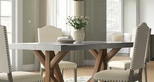 Wydmire Dining Table