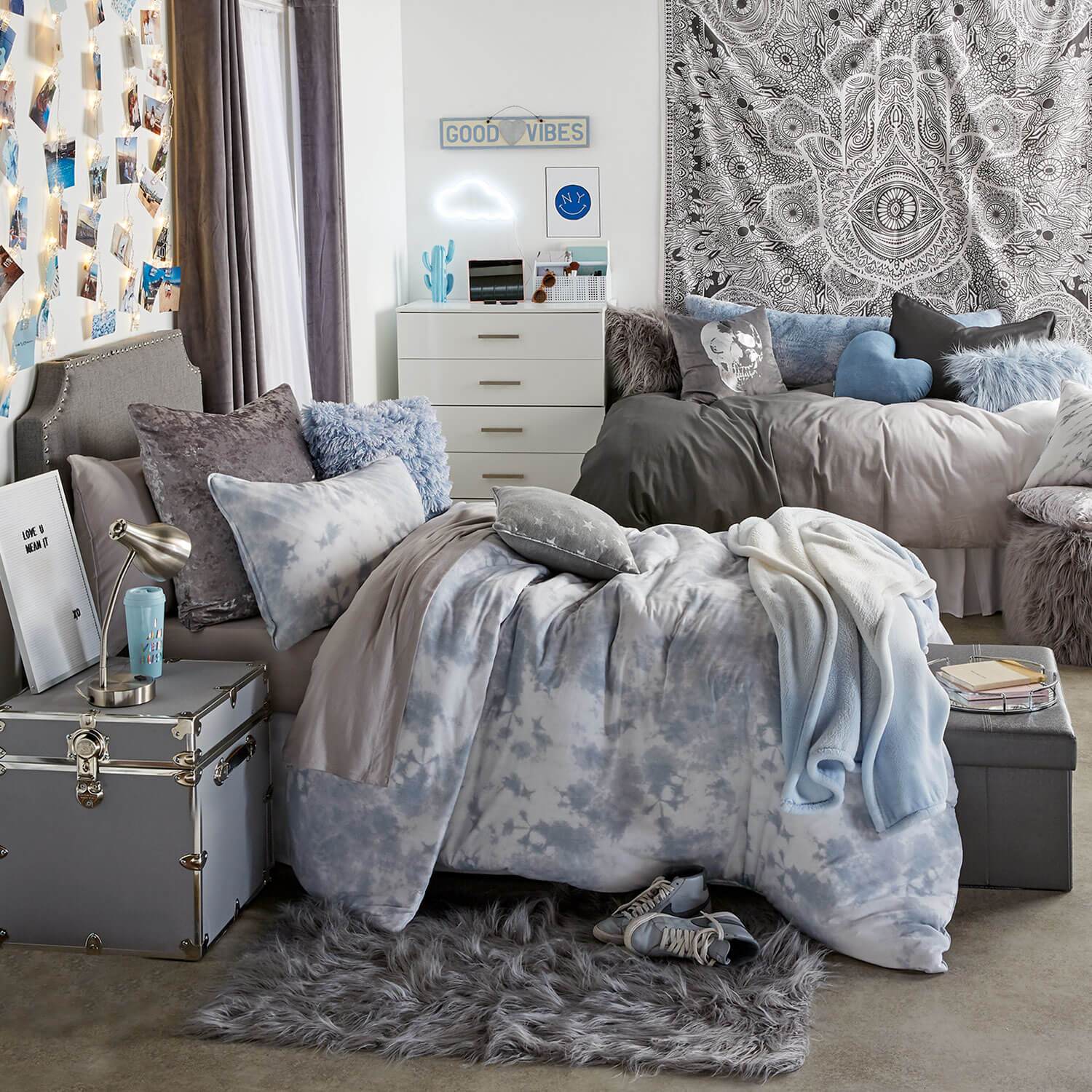 Dorm Room Ideas - College Room Decor - Dorm Inspiration | Dormify