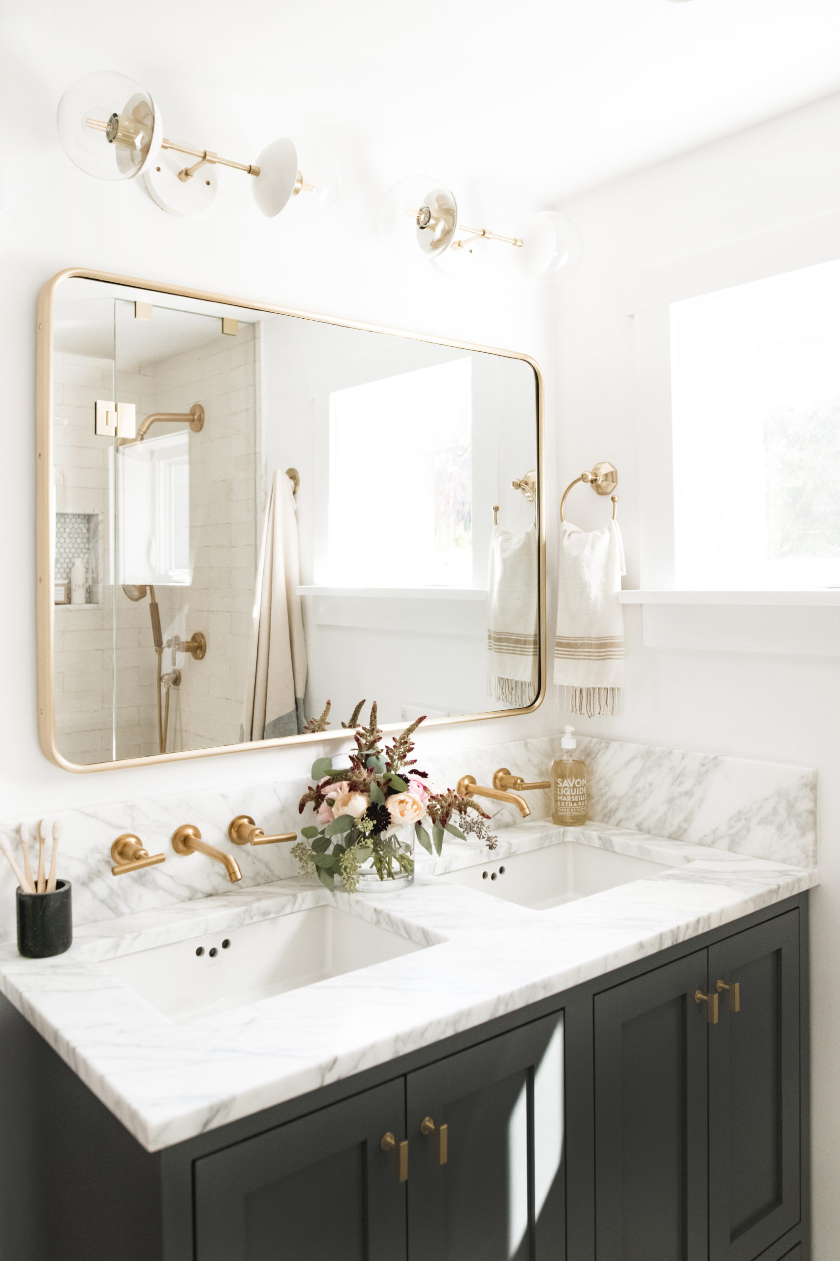 A collection of great ideas for designing your bathroom