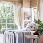 Antique Bedroom Ideas with Vintage Classy Designs