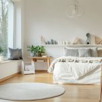 Avoid crowded interiors with a minimalist style