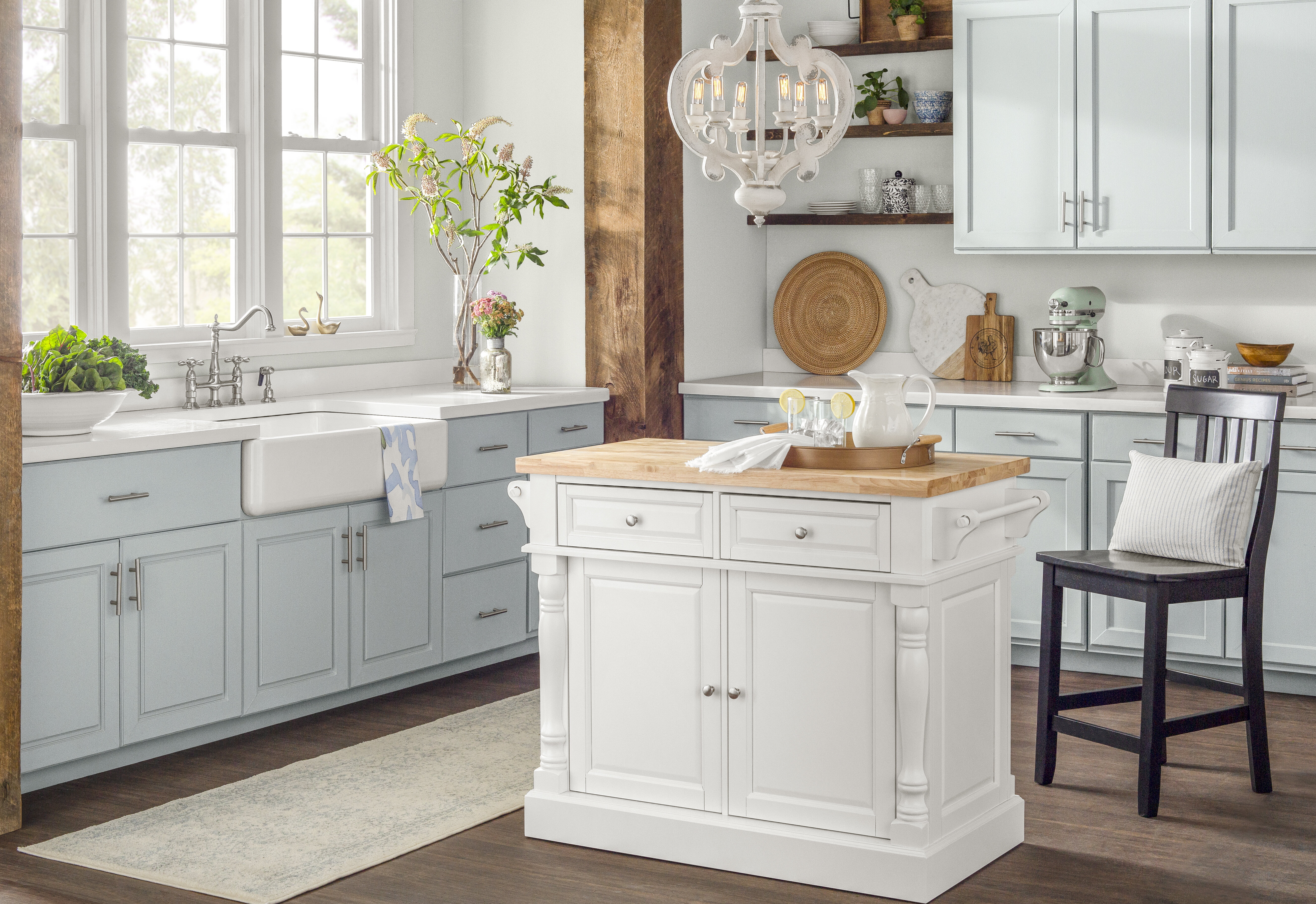 French country kitchen: decor, cabinets, ideas and curtains