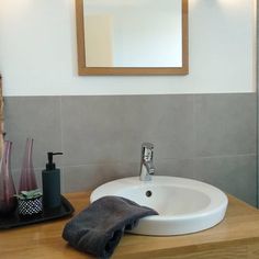 Looking for inspiration for modern bathroom interiors?