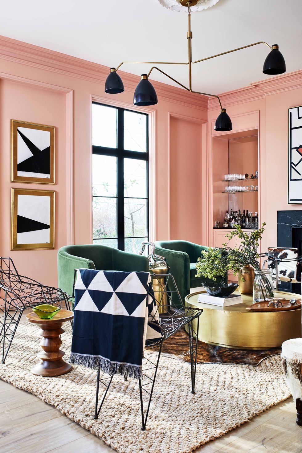 Use the peach color to decorate amazing interiors