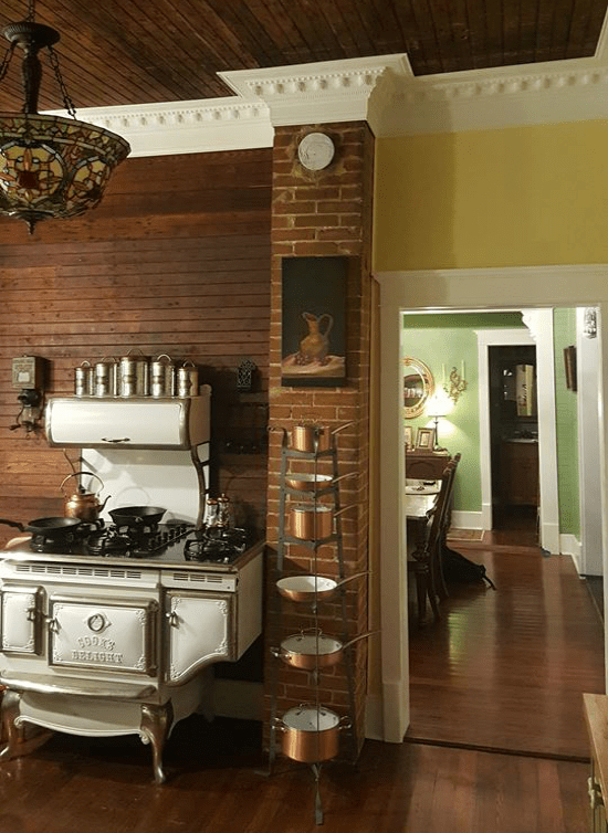 Vintage kitchen interior design examples