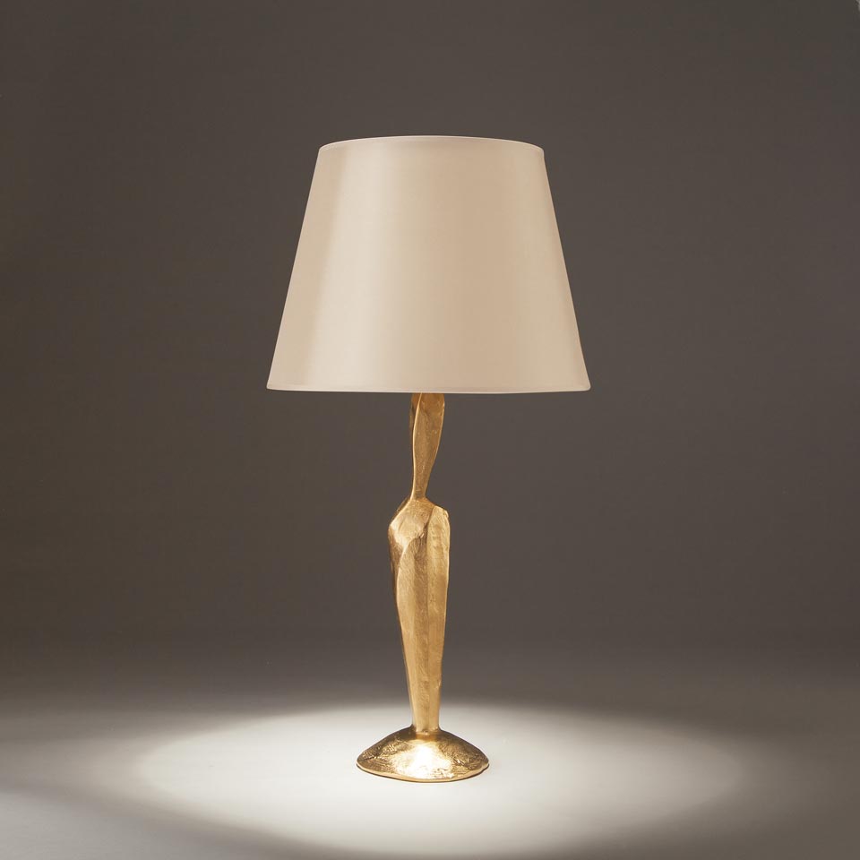Benefits of bronze table lamps