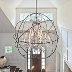 How to choose the right chandeliers in the foyer?