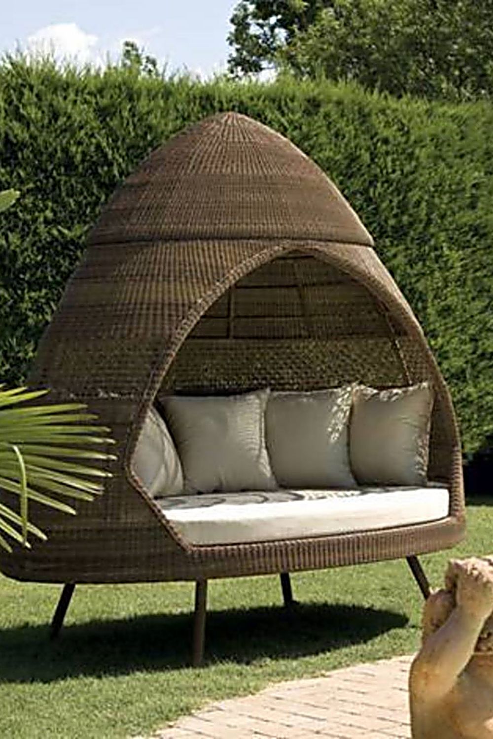 Garden and Outdoor / Patio Furniture Sets