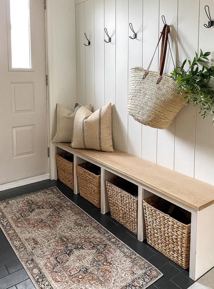 27 Small Entryway Ideas Guaranteed To Make Your Space Look Bigger – By Sophia Lee
