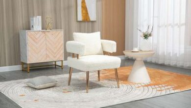 Club Chairs For Small Spaces