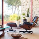 Club Chairs With Ottoman