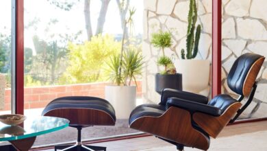Club Chairs With Ottoman
