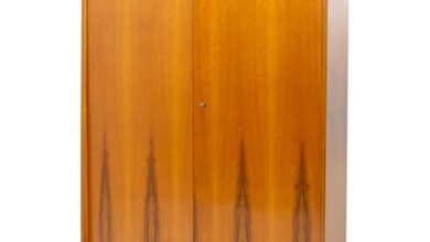 Wardrobes made of beech