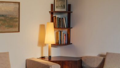 Table lamps in bronze