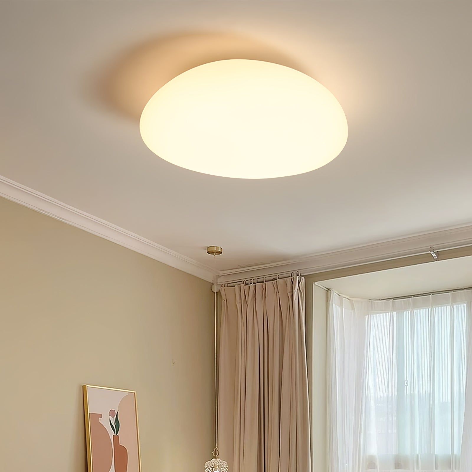 A 3 bright white ceiling lamp for a modern touch