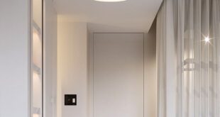 A 3 bright white ceiling lamp