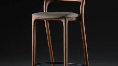 Barstool