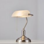Battery-powered table lamps
