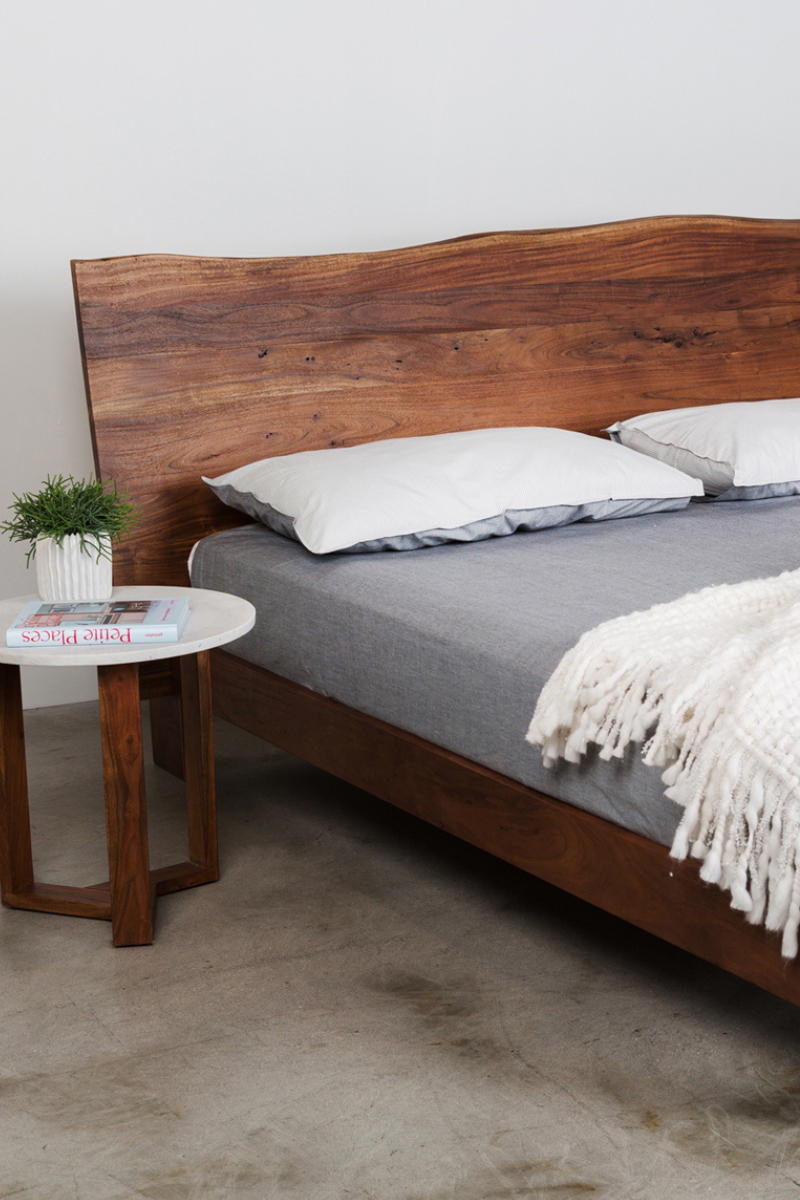 Bed frames made of acacia – the perfect choice for stylish and durable bedroom furniture