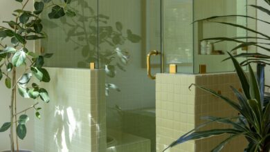 Bed lights for bathrooms