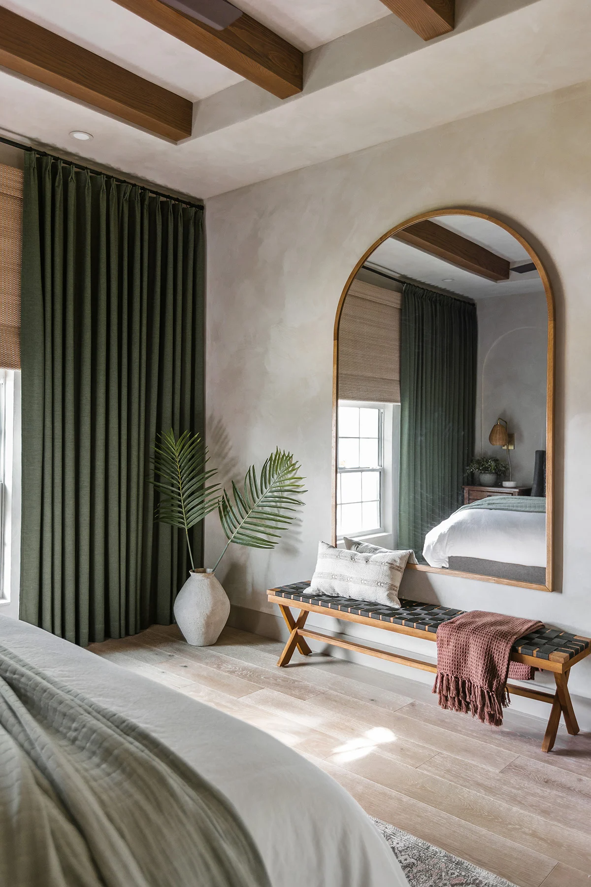 Bedroom furniture sets for a cozy and stylish retreat