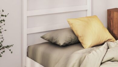 Beds without headboard