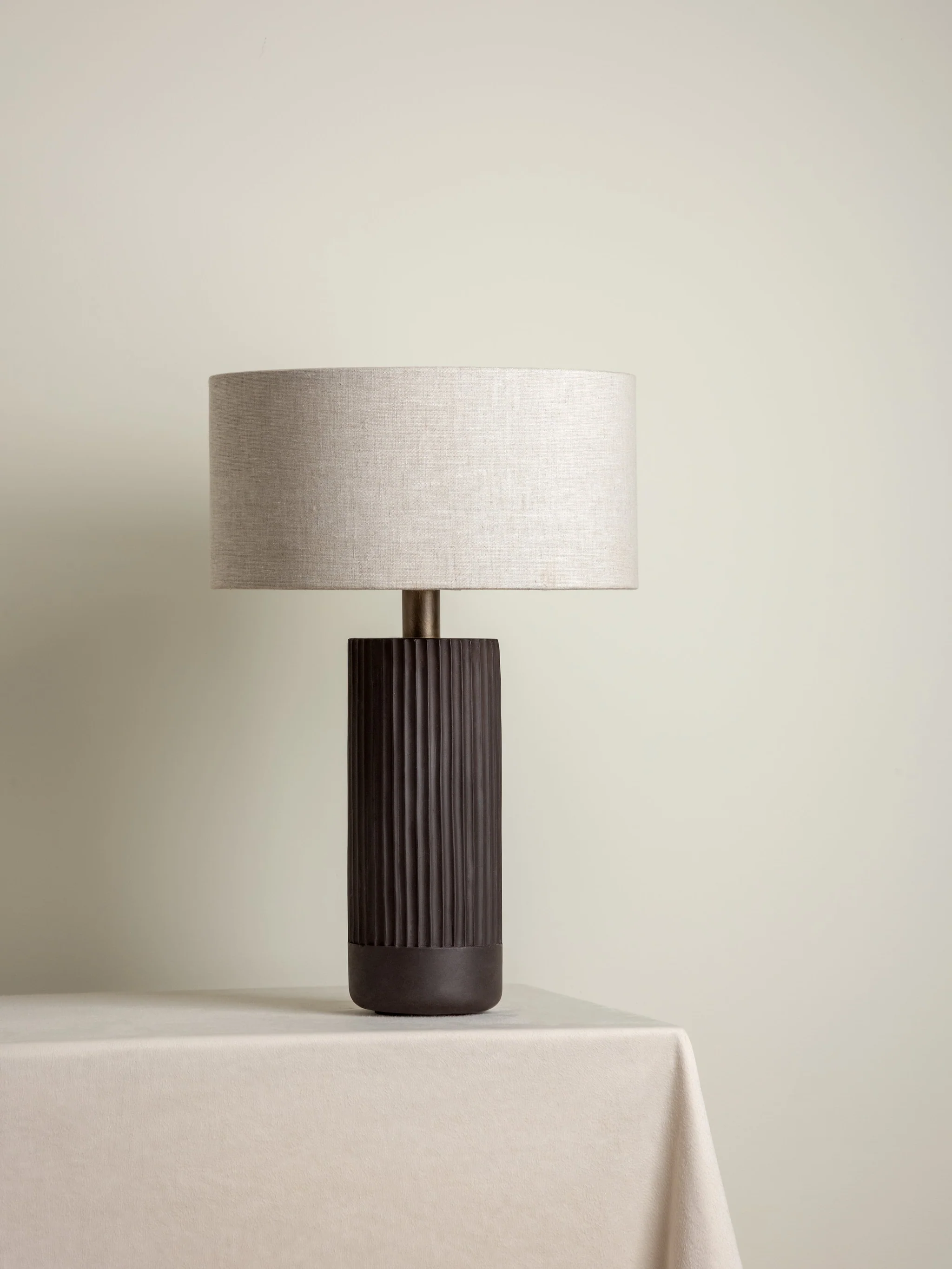 Bedside Lamps – A Must-Have for Your Bedroom