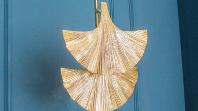 Bedside lamp in gold leaf