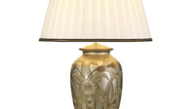 Bedside lamp in gold leaf