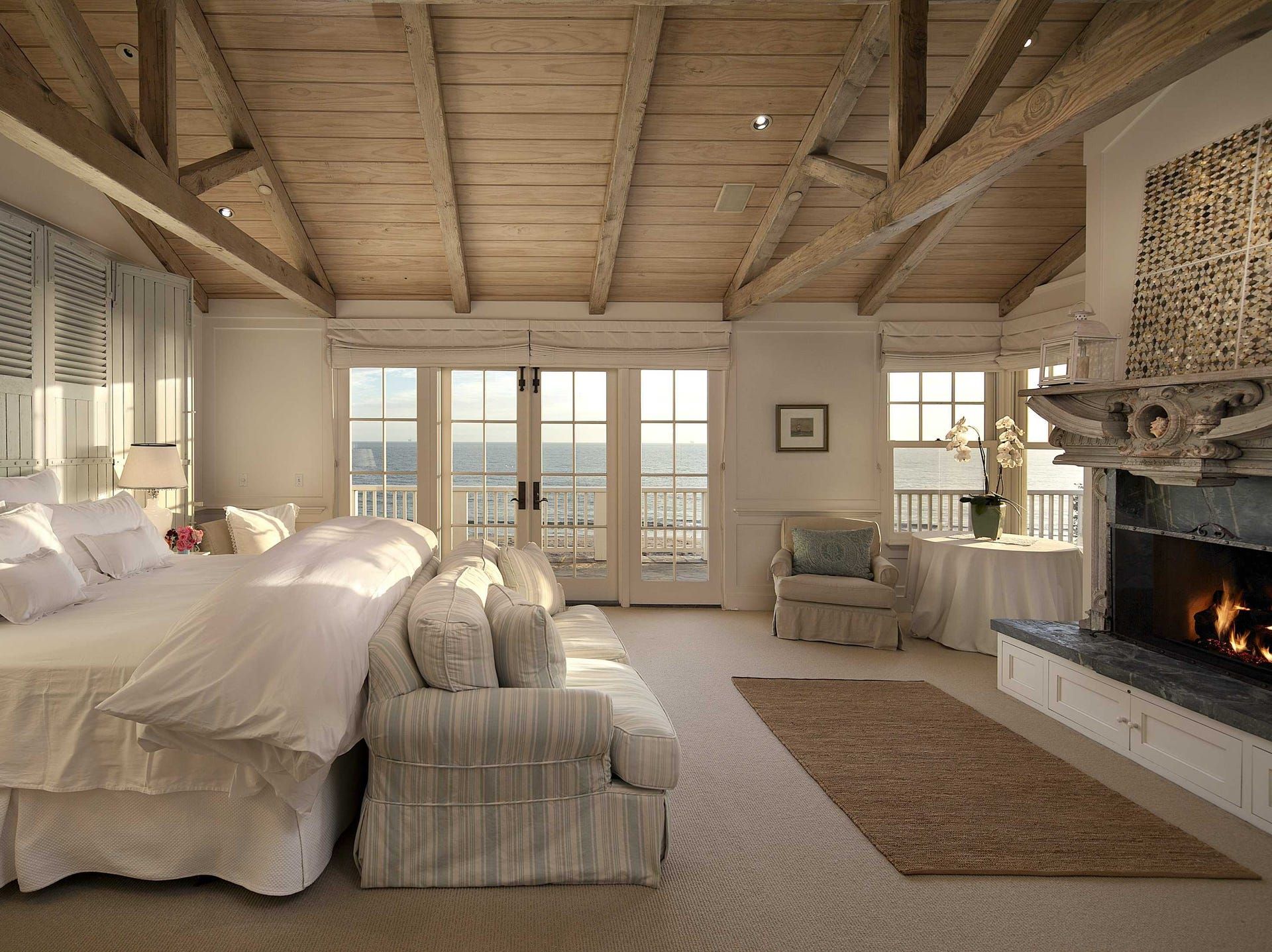 Beech bedroom creates a natural and soothing retreat