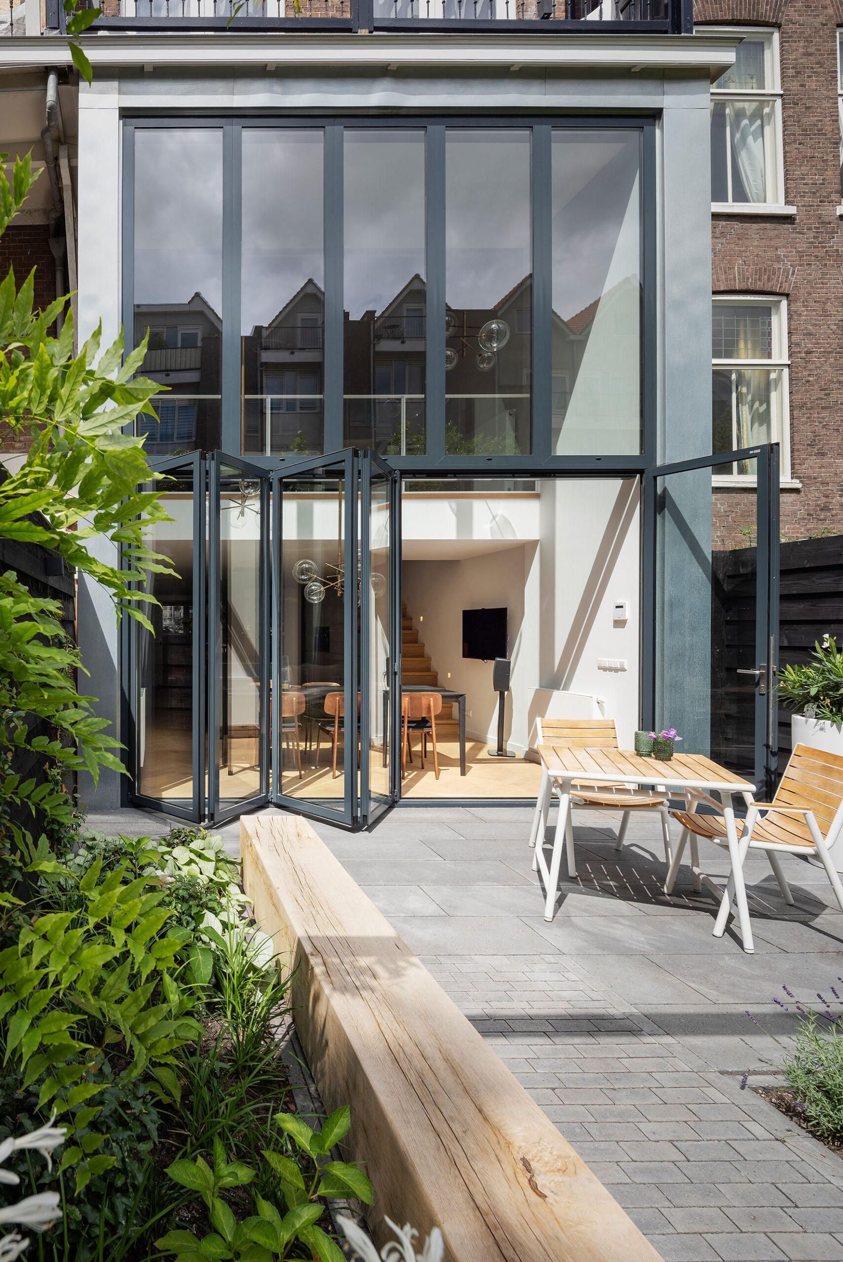 Bi Folding Doors – The Perfect Way to Connect Your Indoor and Outdoor Spaces