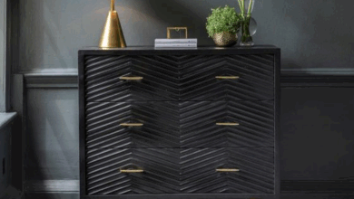 Black Chest Of Drawers