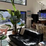 Black Leather Sofas