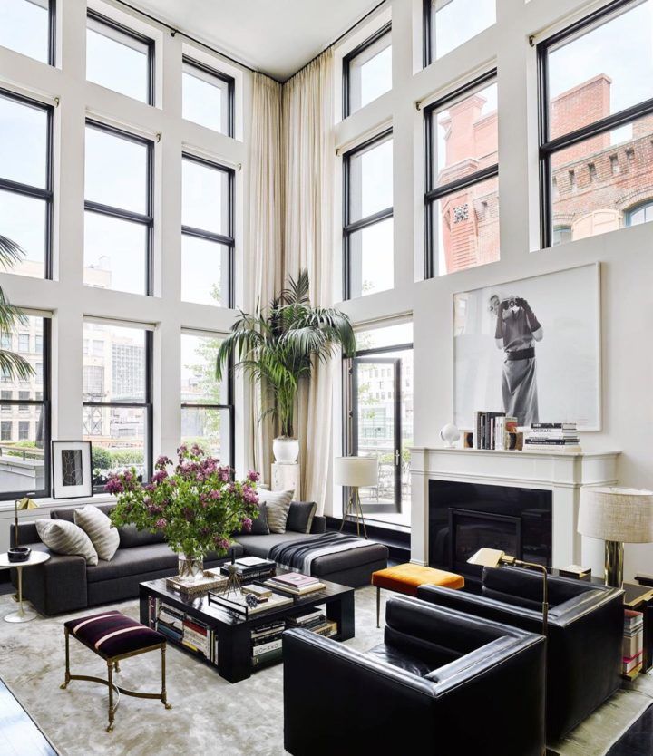 Black Leather Sofas: A Timeless Statement Piece for Your Living Room