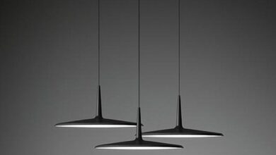 Black pendant lamp