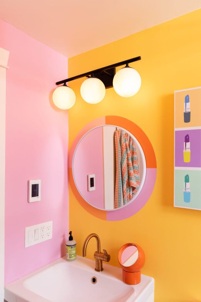 Bright bathrooms ideas