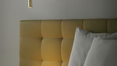 bronze wall lamp