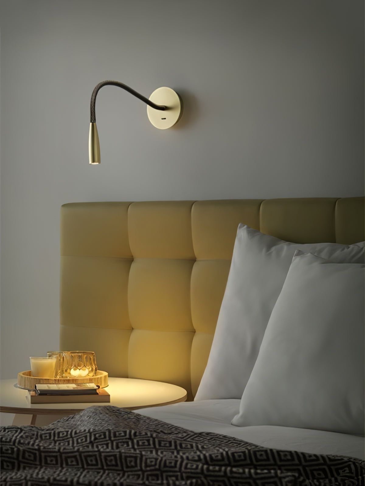 Bronze Wall Lamp for Elegant and Stylish Lighting