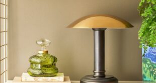 Bronze table lamp