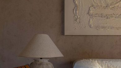 Buffet table lamps