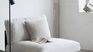 Chaise Lounge Chair