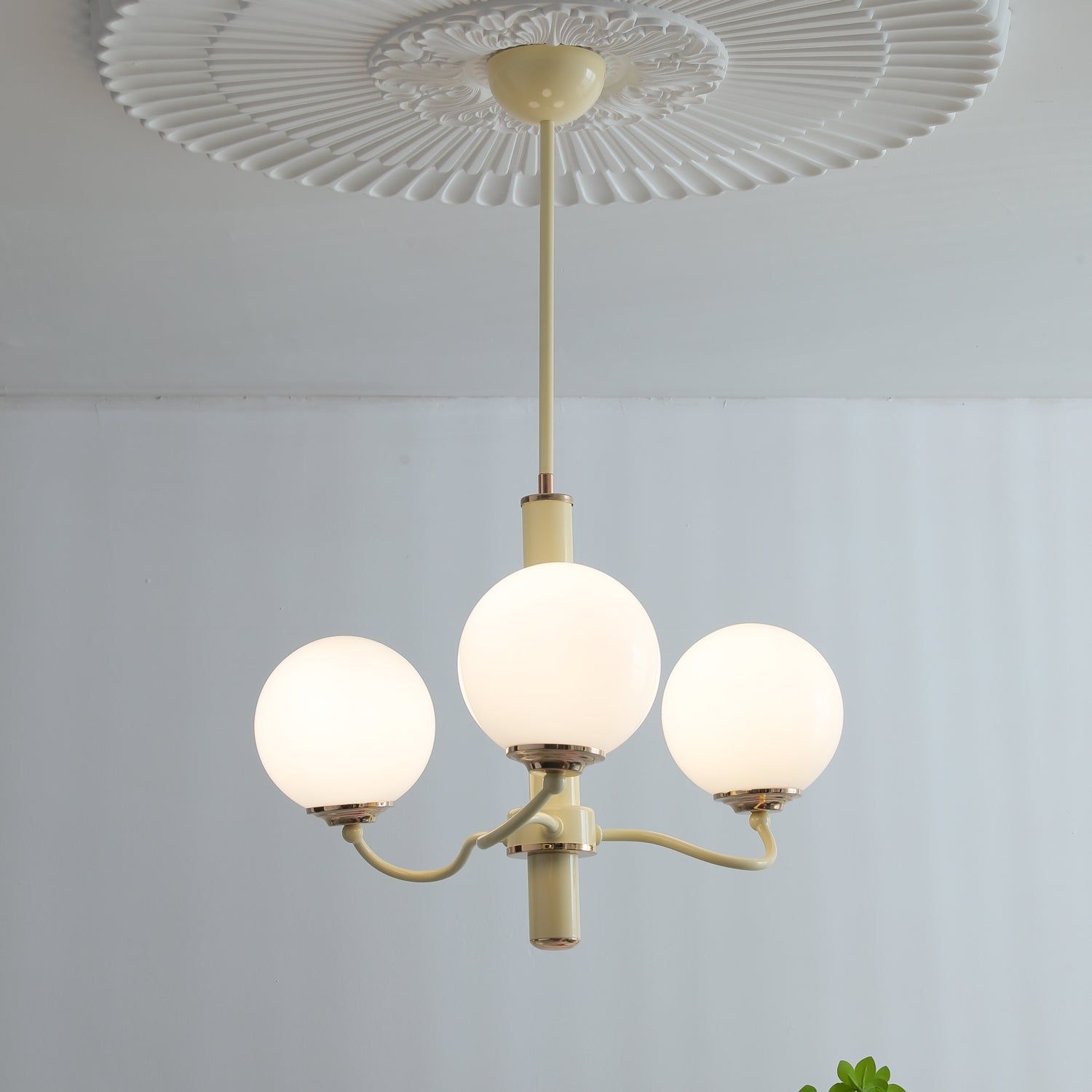 Chandelier Lights: The Perfect Addition to Your Home