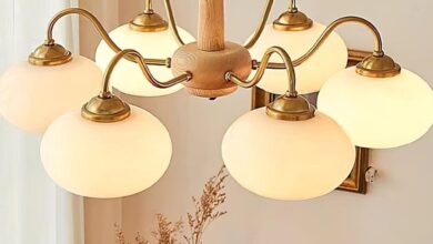 chandelier in brass