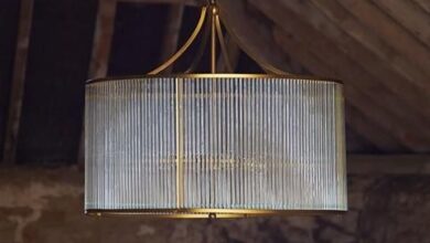 chandelier in brass